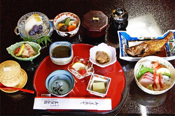 スタンダード料理最割安。家族・グループプラン